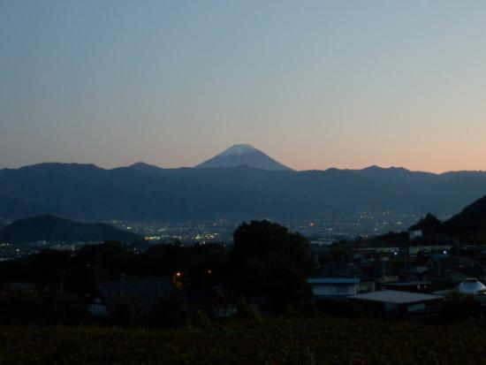 20151013室伏地区から見た富士山2