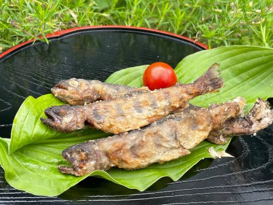 やまめのから揚げ