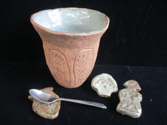 画像：縄文風陶器の制作例