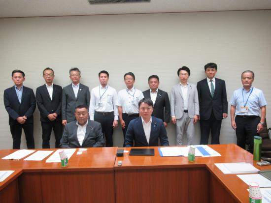 福岡県議会