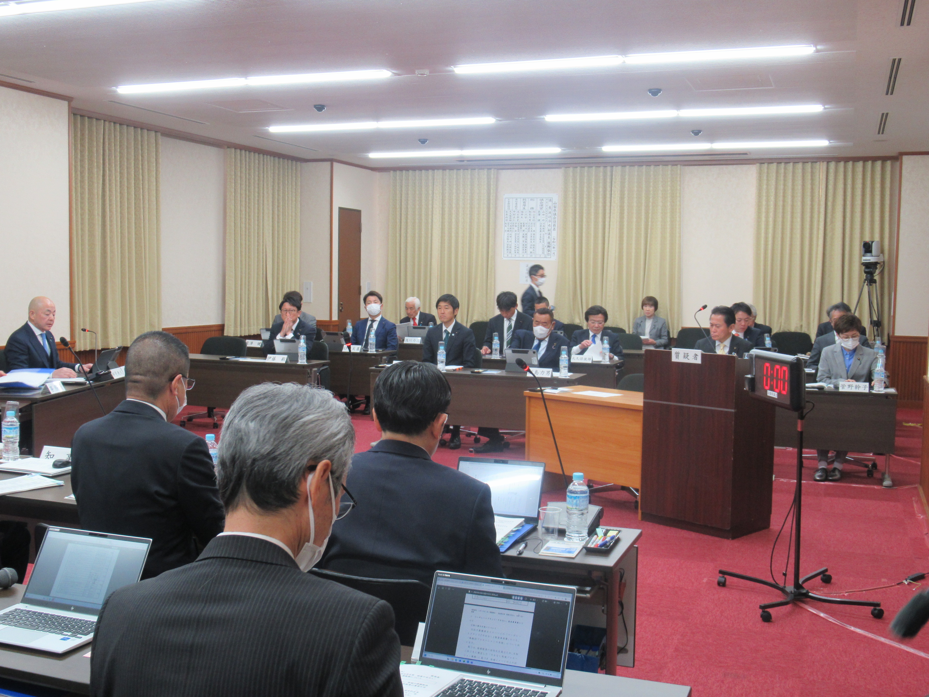 R80318予算特別委員会