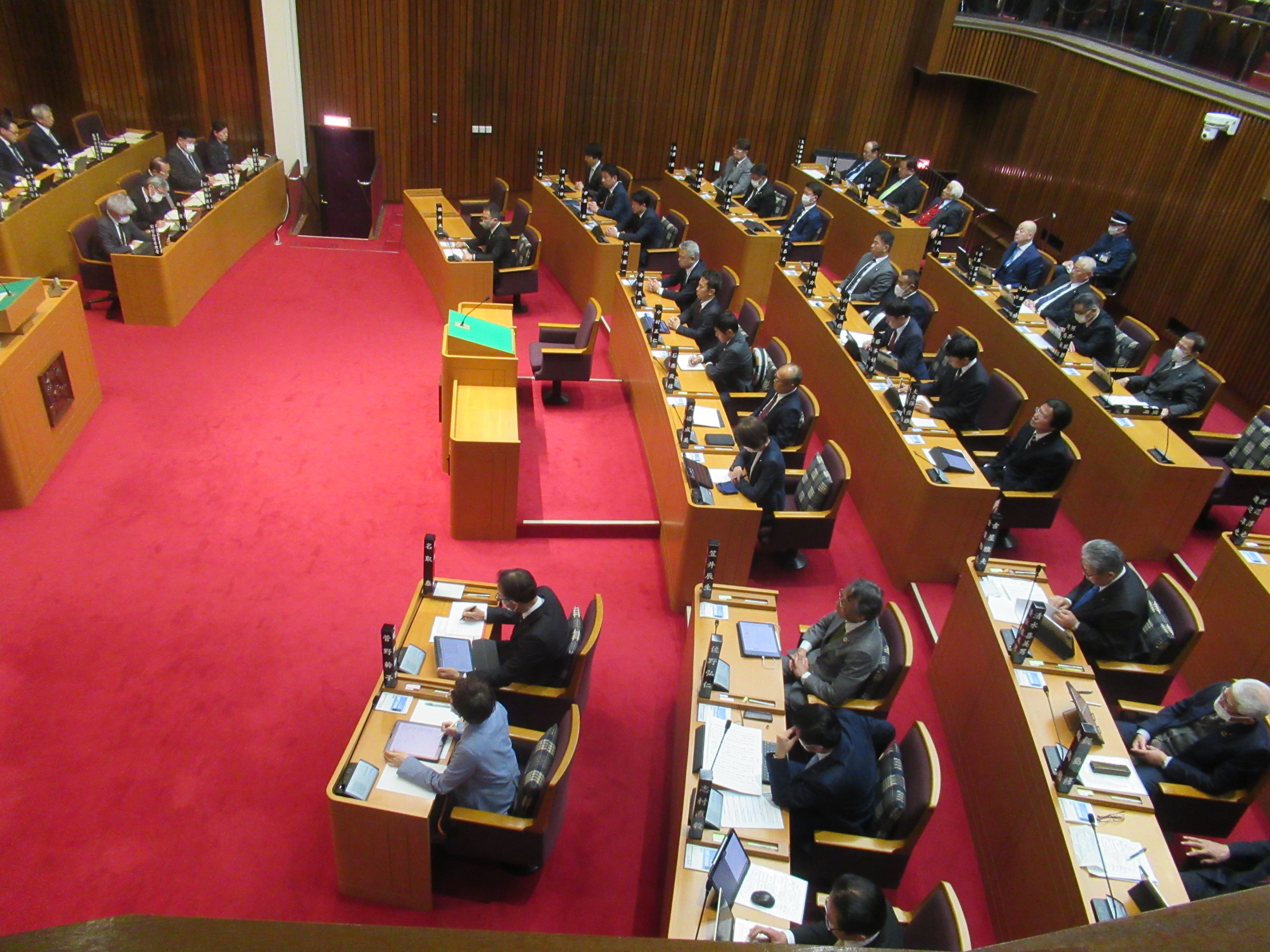 R803232月定例会閉会日1