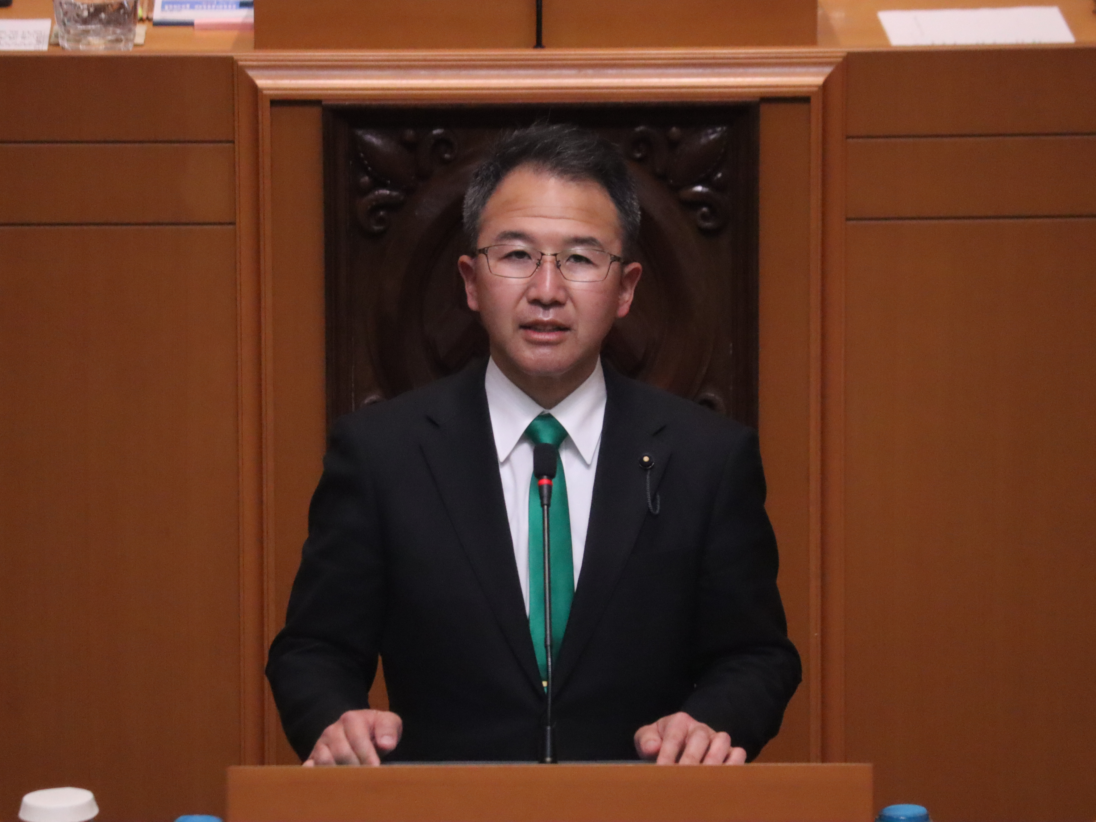 R803232月定例会閉会日2福井議員