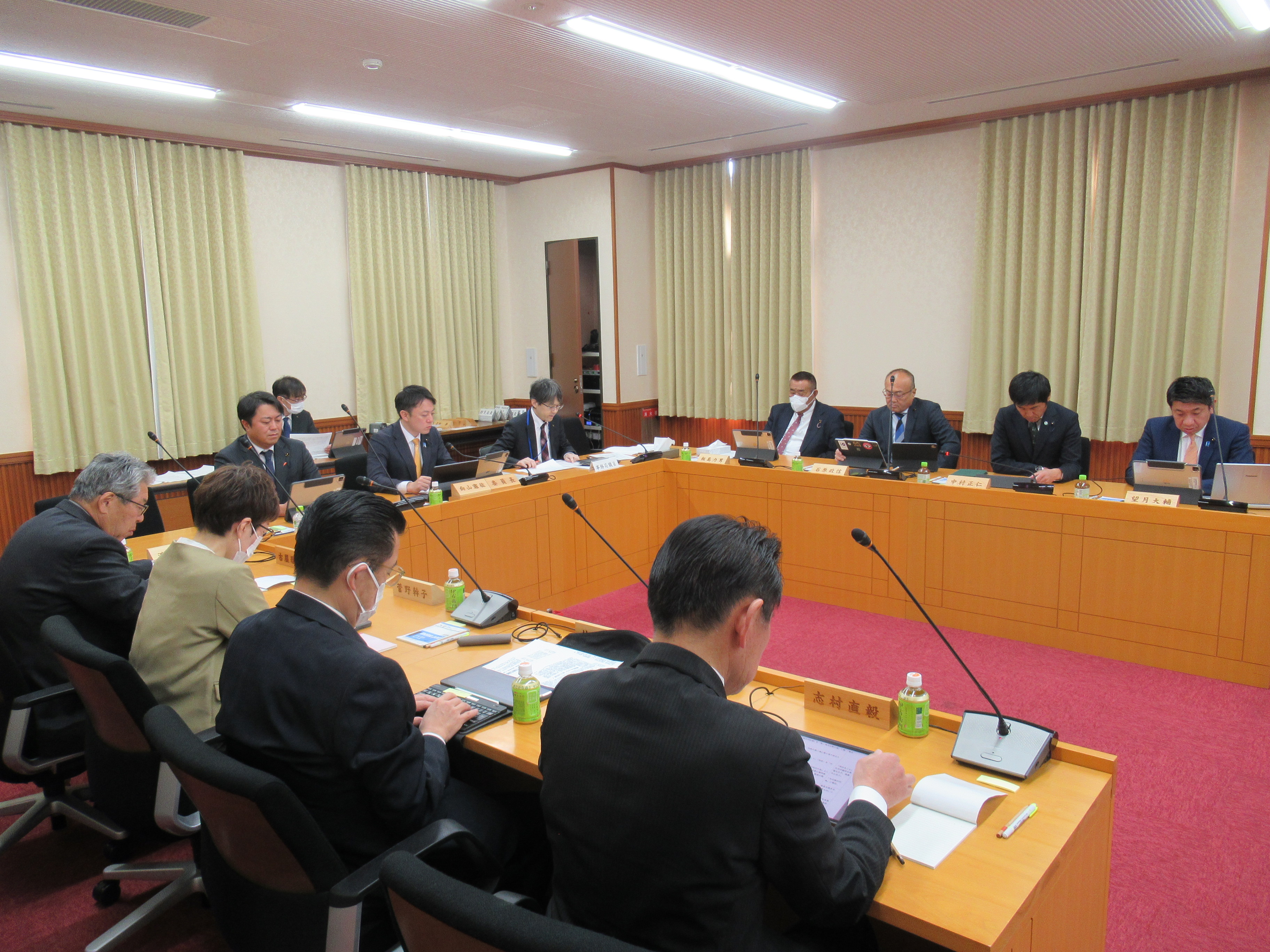 R80312第11回やまなし子ども・子育て支援条例検証委員会