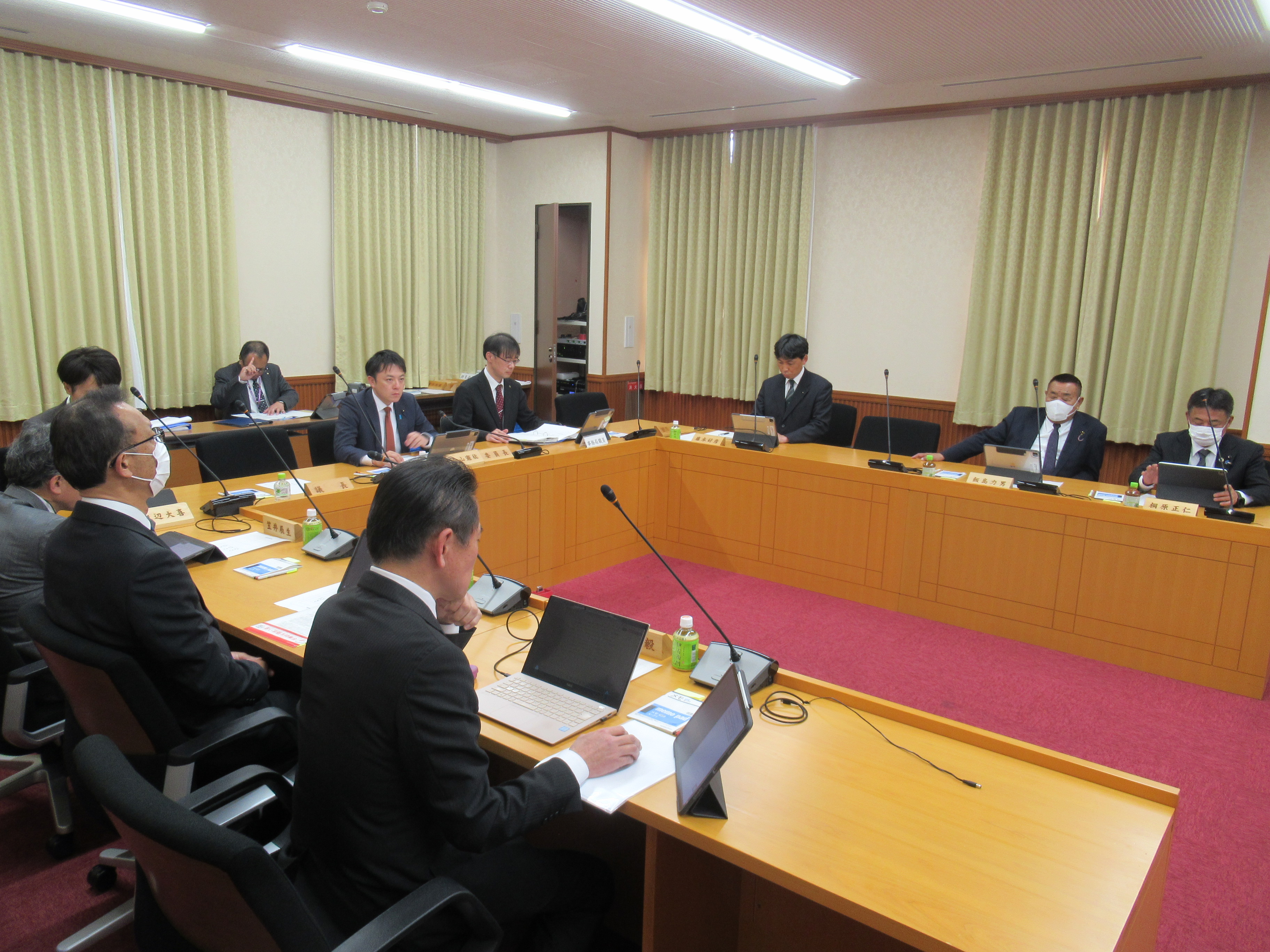 R80323常任委員会総務