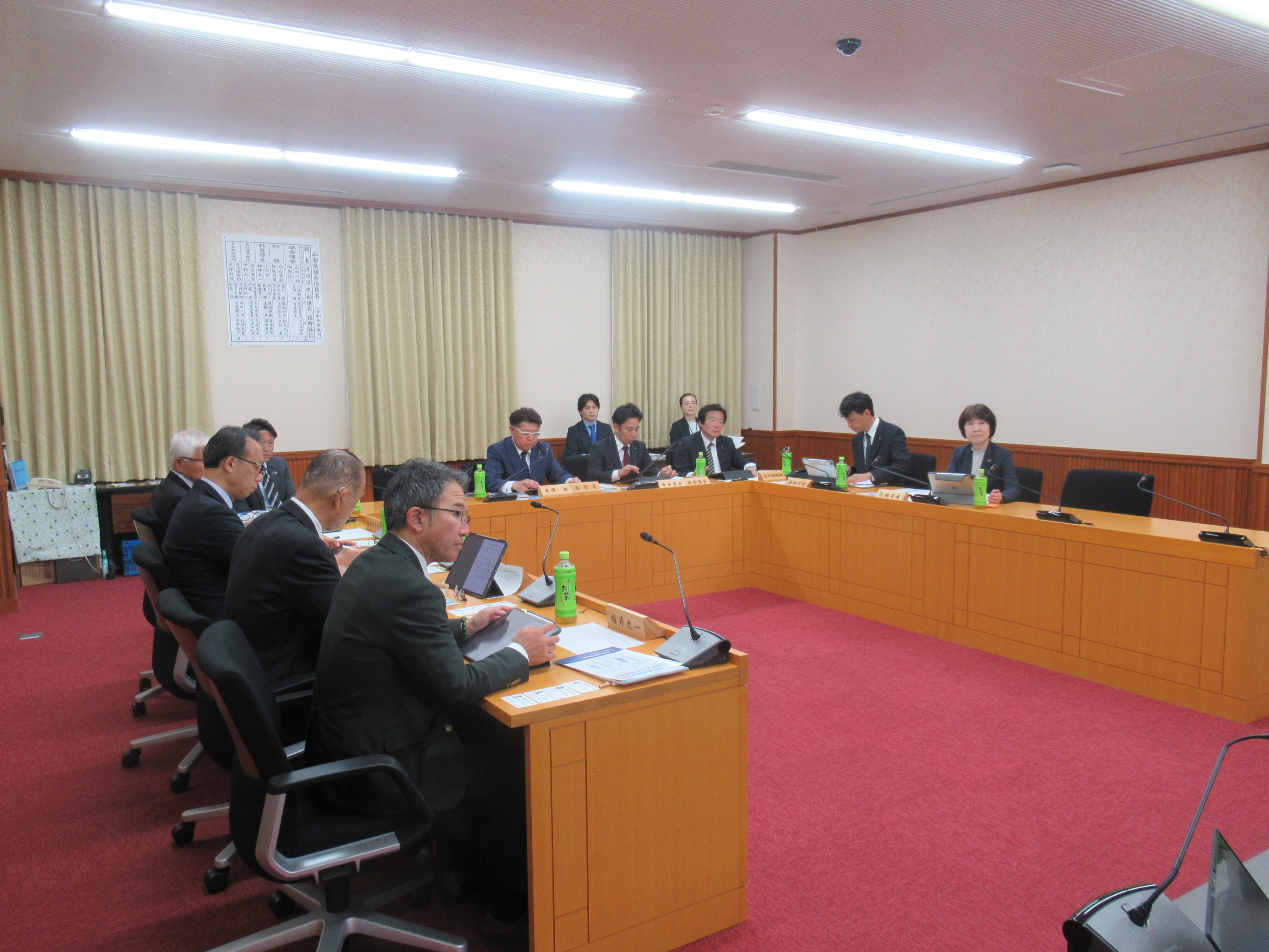 R71023第5回県内経済の活性化策に関する政策提言案作成委員会