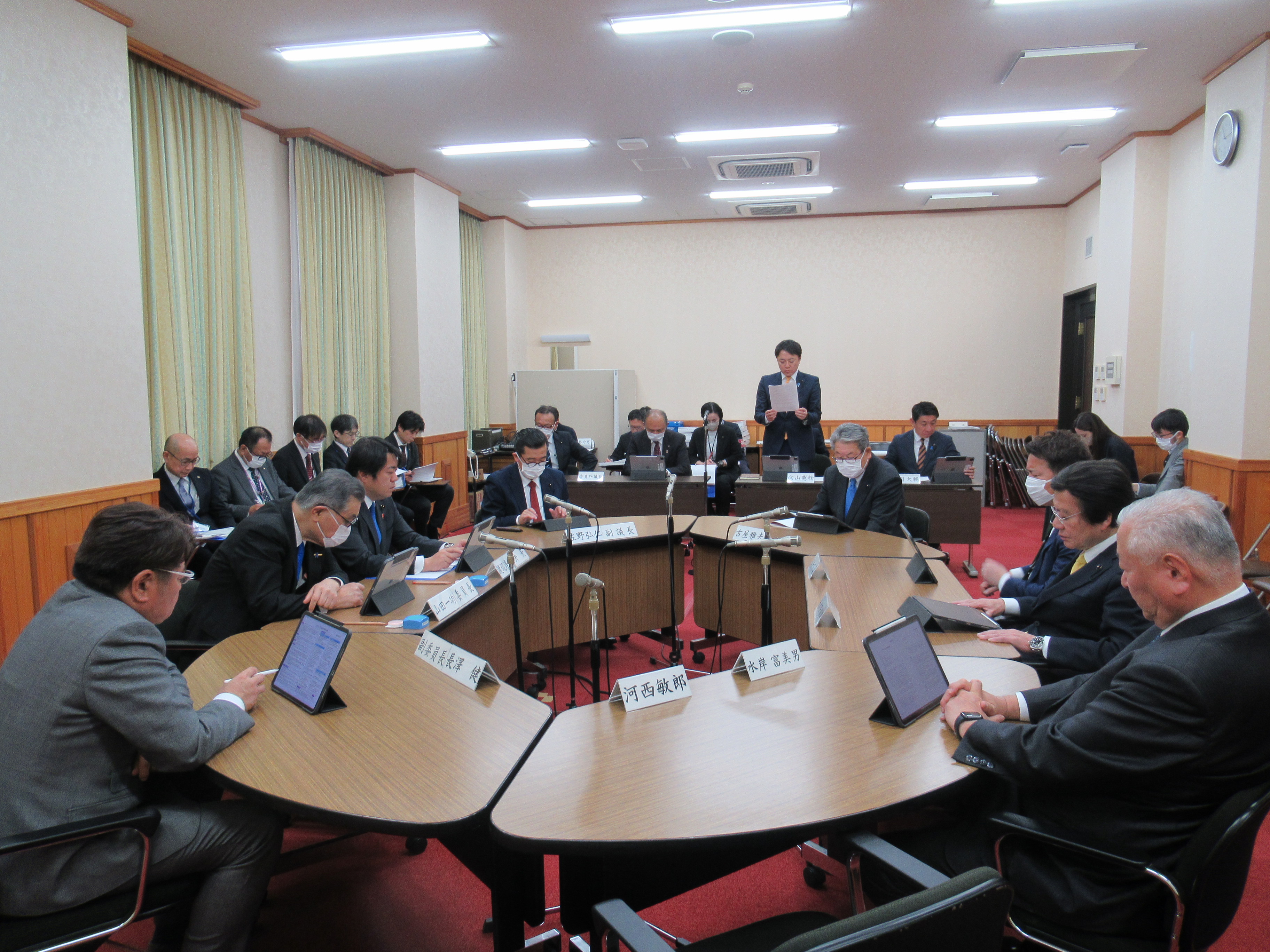 R80217政策立案調整会議