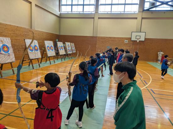 アーチェリー８