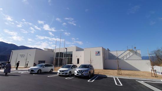 Nesrad前 乗降場所