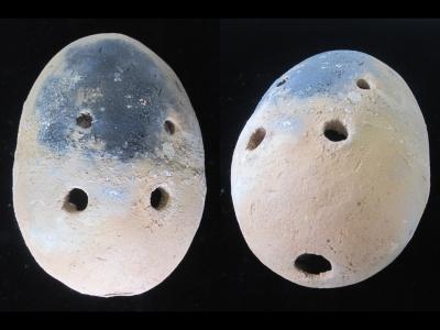 画像：弥生時代の土笛の制作例