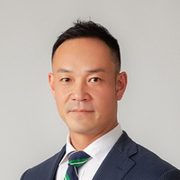 香月稔