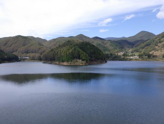 ダム堤体上流側から2025年10月2日の写真