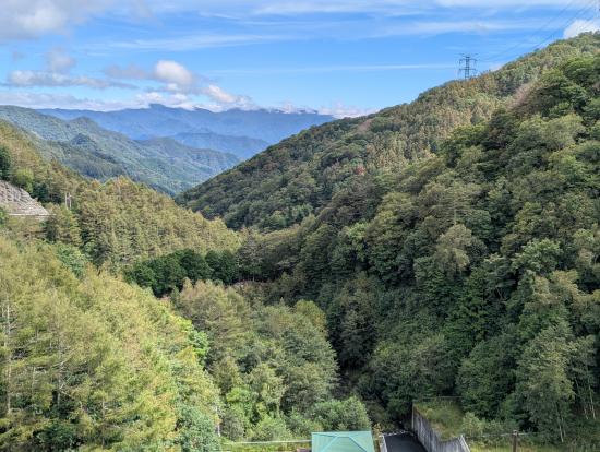 ダム（堤体）下流側から2026年9月18日の写真