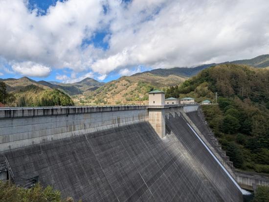 2026年10月1日の越流状況を右岸側から