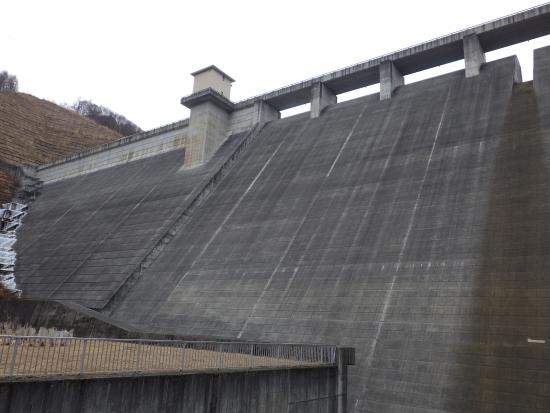 ダム直下から2026年3月2日ダムの写真