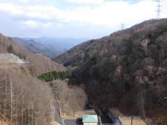 ダム（堤体）下流3月23日