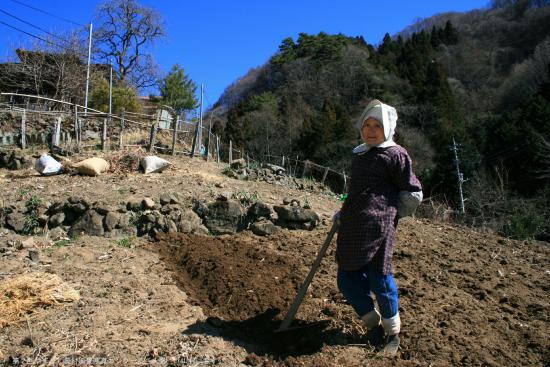 【入選】山村に暮す