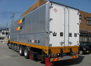 山梨通運 株式会社