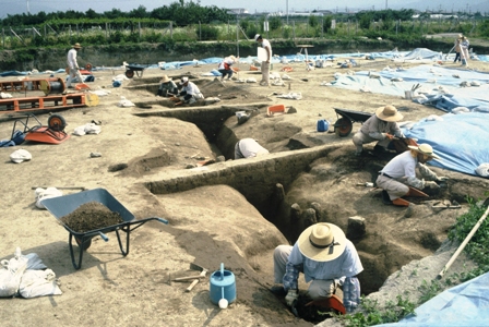 区画溝の調査風景