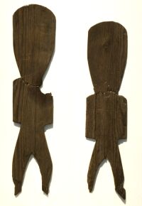 塩部遺跡出土の木製人形