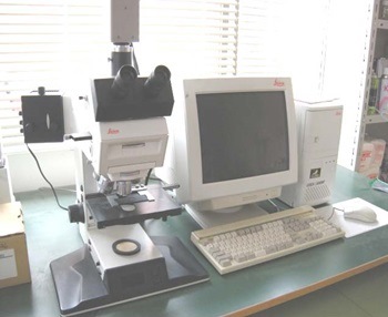 金属顕微鏡