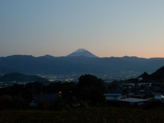 20151013室伏地区から見た富士山2