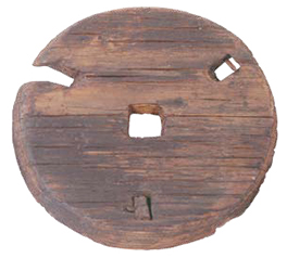 円盤状木製品（下面）