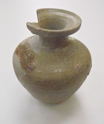 灰釉陶器