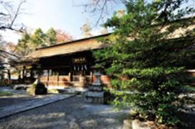 窪八幡神社拝殿
