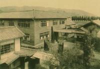 甲府市湯田町に建設された山梨裁縫学校