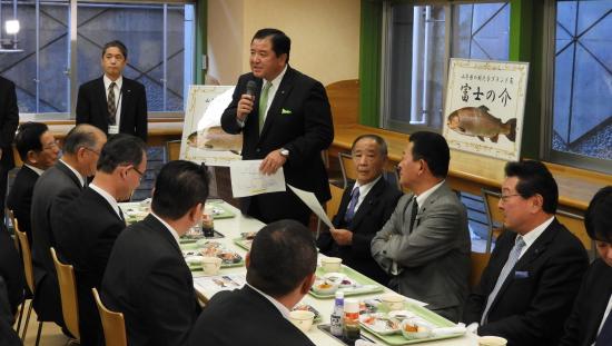 富士の介試食会_02