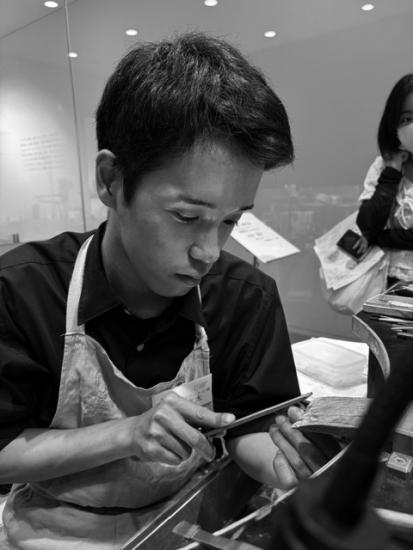 村井洸太　モノクロ