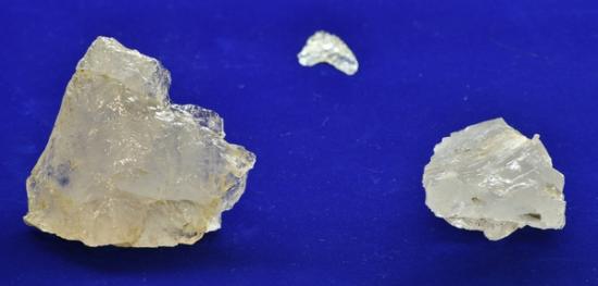 水晶の石核