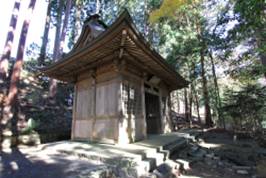 雲峰寺仁王門