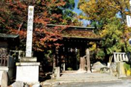 窪八幡神社神門