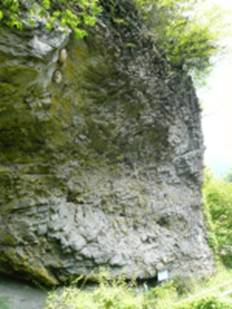 燕岩岩脈